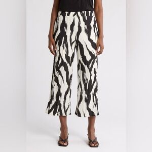 Pleione Black & White Cropped Wide-Leg Print Pants